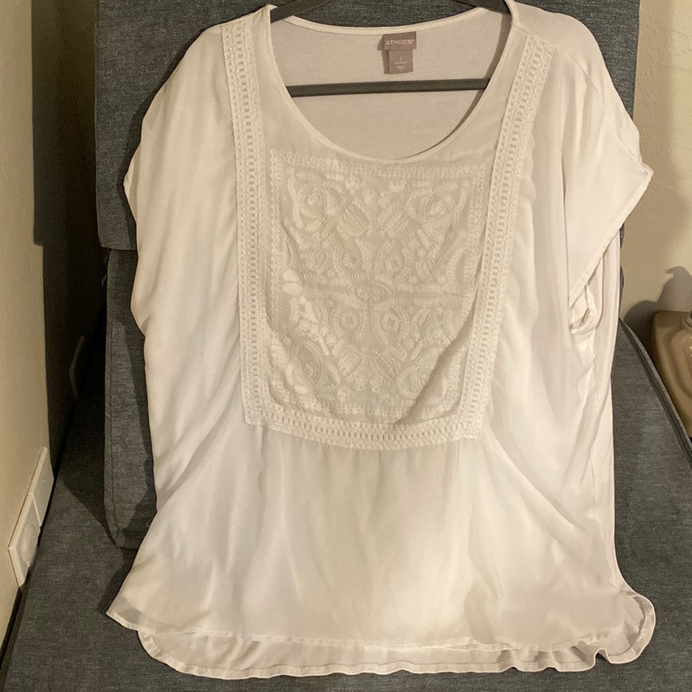 Chico’s White Embroidered Shirt